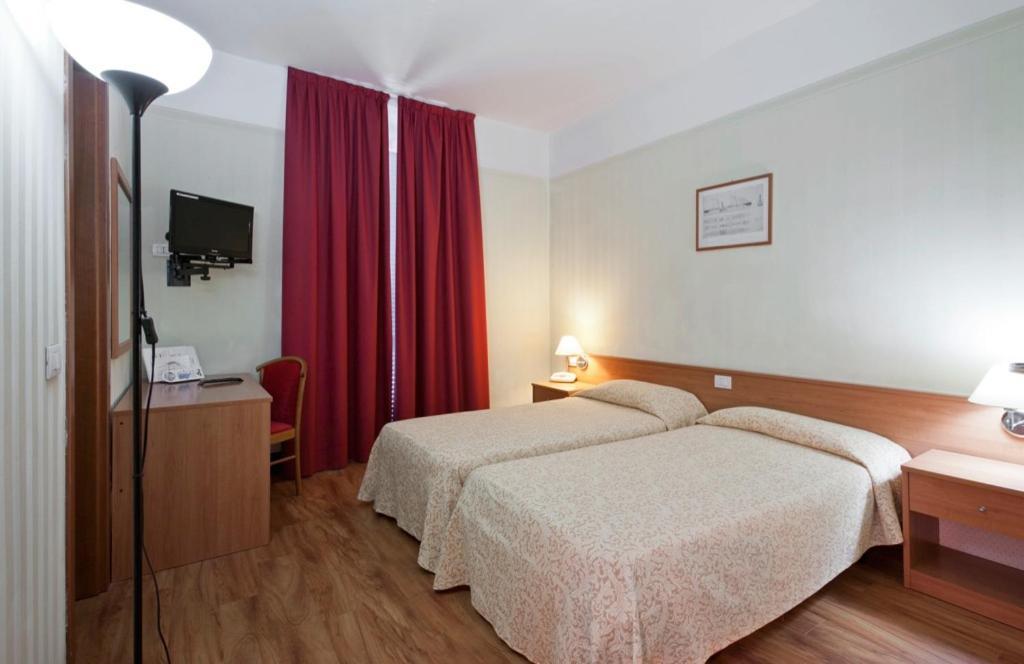 Hotel Fortuna Ancona Esterno foto