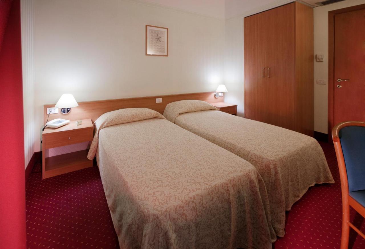 Hotel Fortuna Ancona Esterno foto